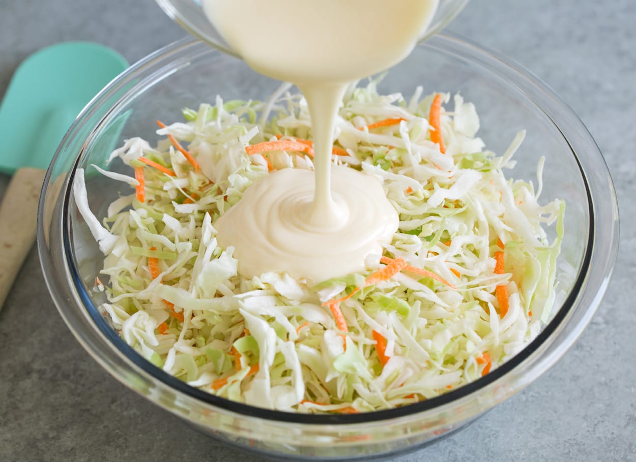 Salad trộn rau củ quả ngon, dễ làm